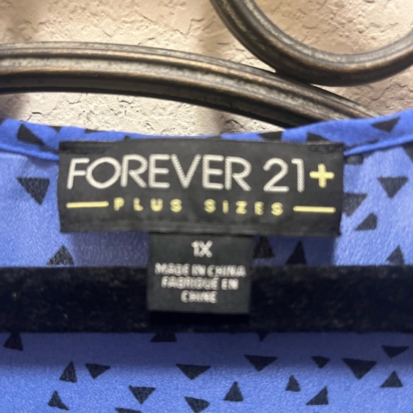 Black and Blue sleeveless dress - Picture 2 of 3